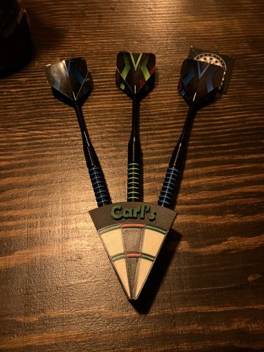 3D-gedruckter Dart-Halter im Tortenstück-Design